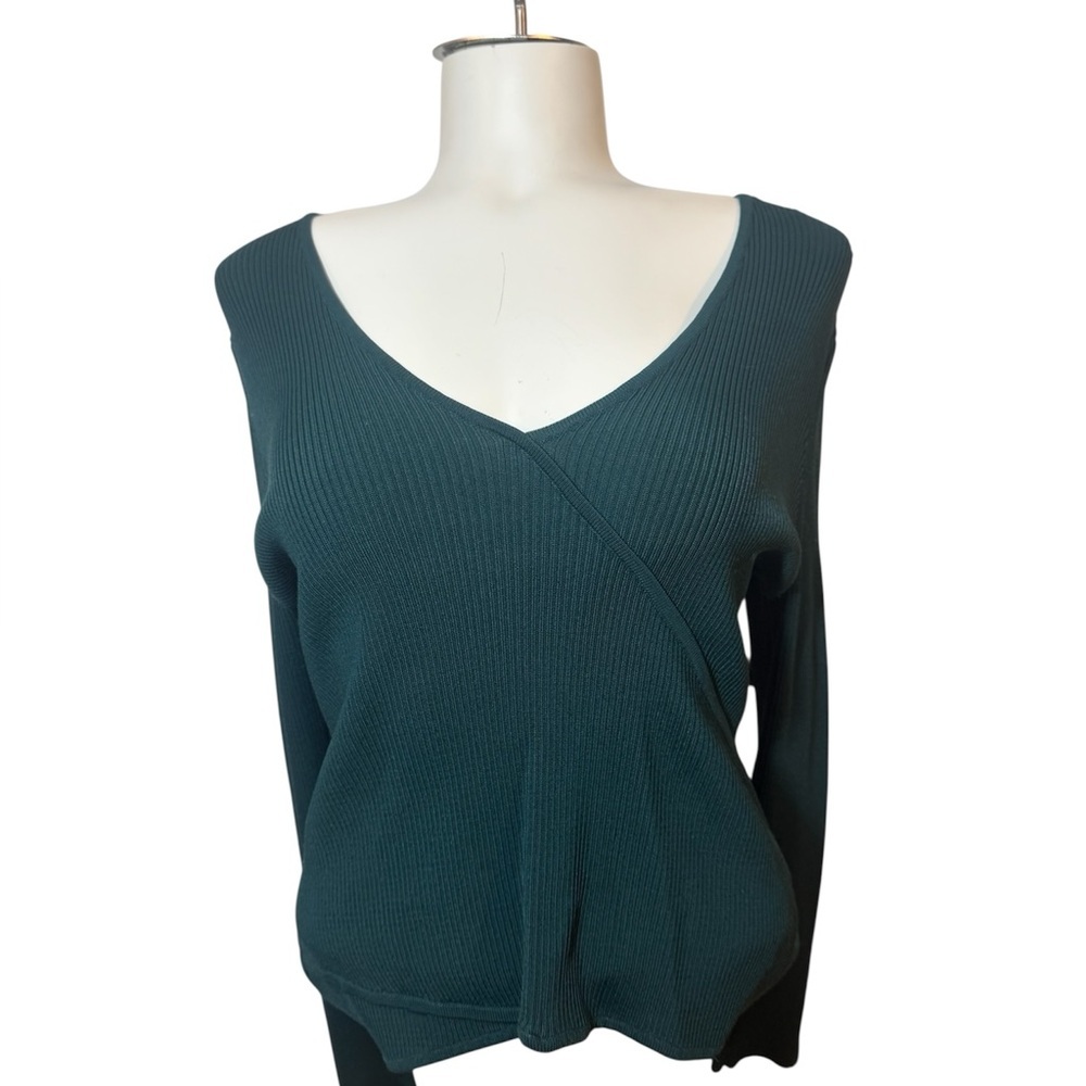 (3 For $20) SFW V Neck Long Sleeve - Size L